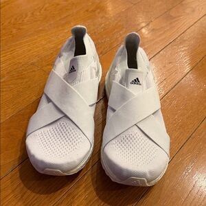 Adidas Women’s White Cross-Strap Size 7.5 Sneakers